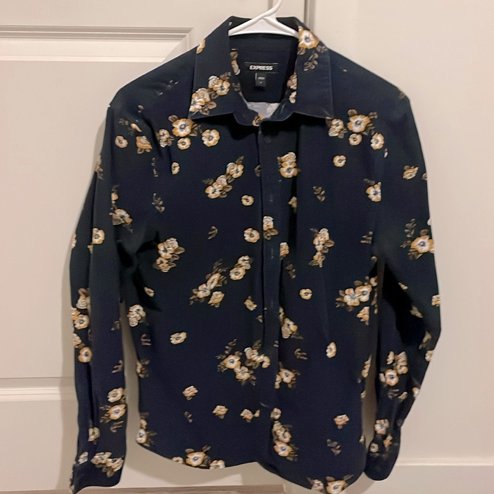 Express dress shirt only worn a few times